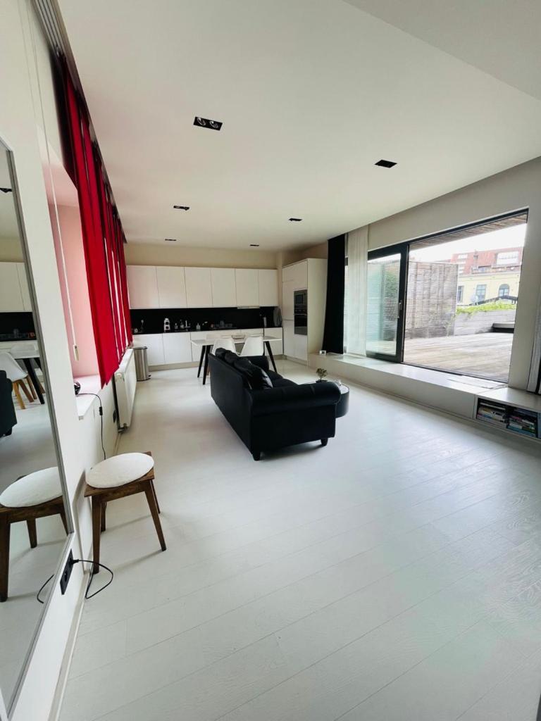 דירות בריסל Down Town Penthouse With Private Parking מראה חיצוני תמונה